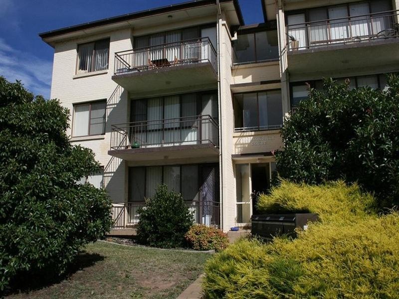 4/11 Queen Street, Goulburn NSW 2580