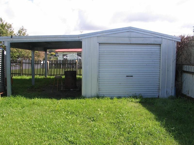 9 Darcy Crescent, Goulburn NSW 2580