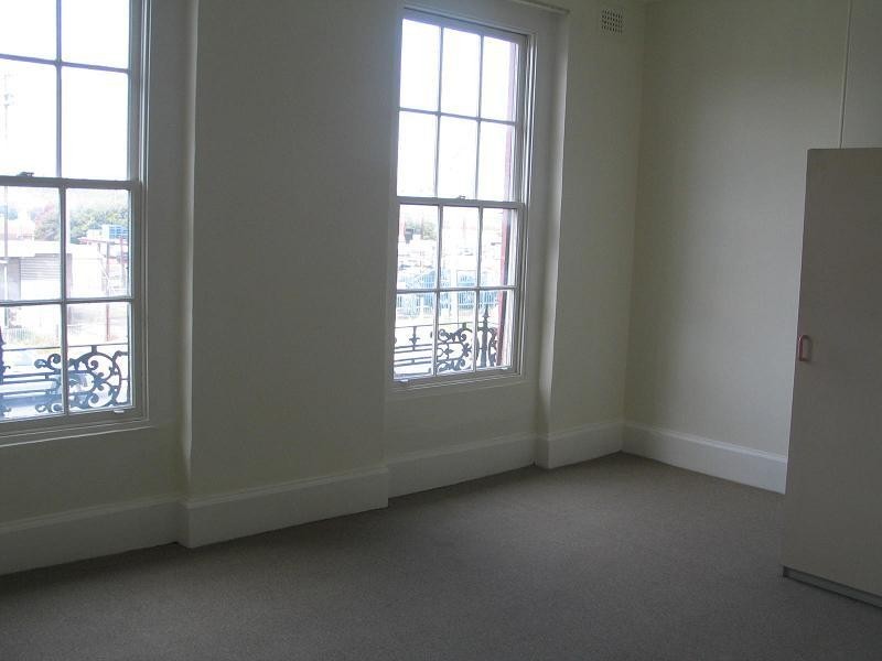 184 Sloane Street, Goulburn NSW 2580