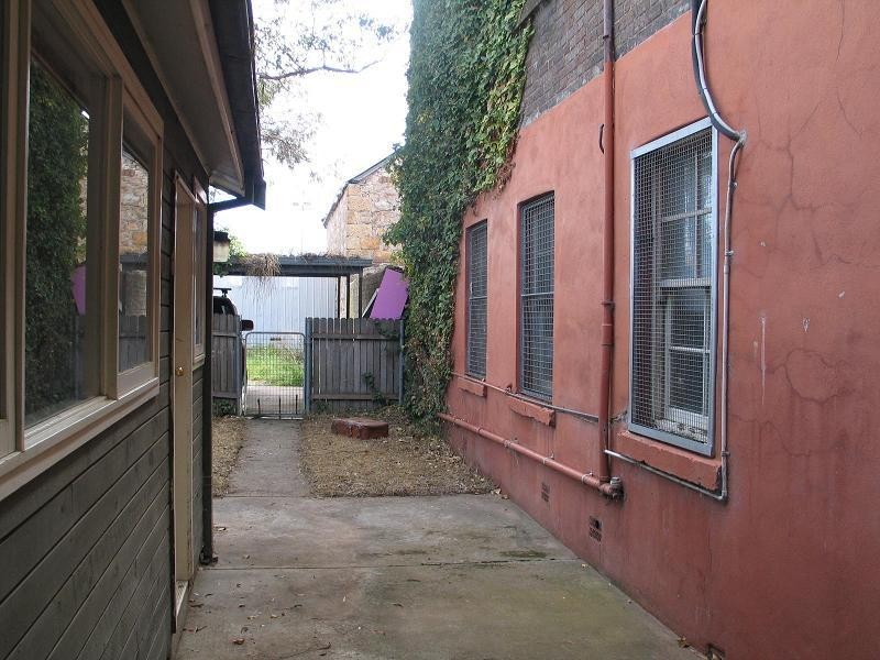 184 Sloane Street, Goulburn NSW 2580