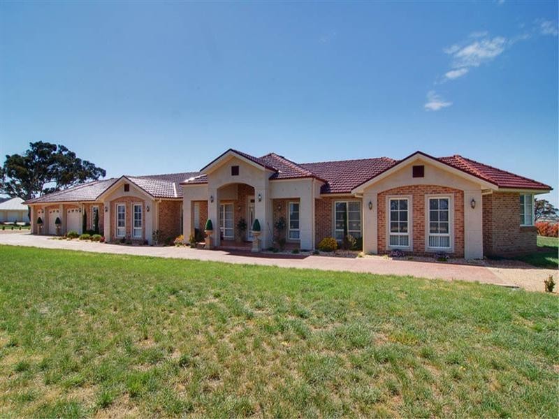 115 Bonnett Drive, Goulburn NSW 2580