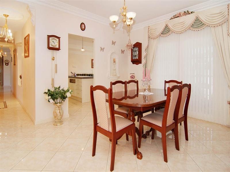 115 Bonnett Drive, Goulburn NSW 2580