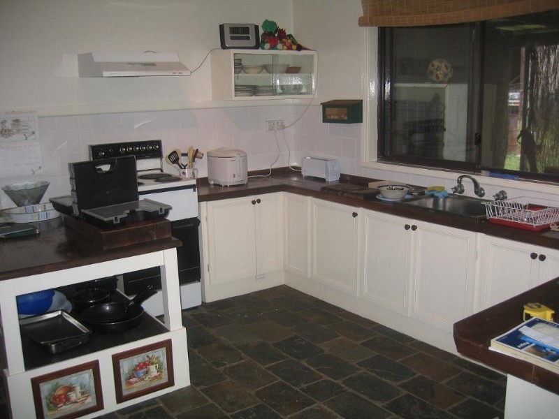 6 Austin Street, Marulan NSW 2579