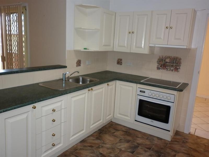 11 Ruby Street, Goulburn NSW 2580