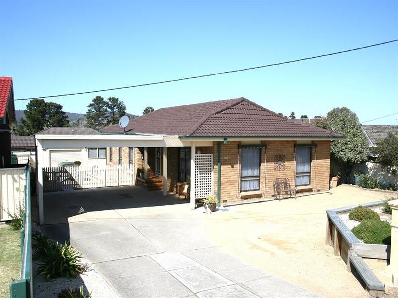 53 Taralga Road, Goulburn NSW 2580