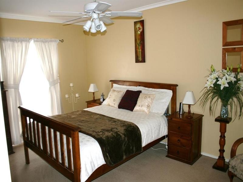 53 Taralga Road, Goulburn NSW 2580