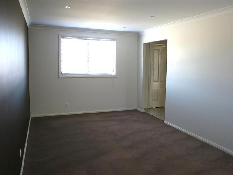 12 Wright Place, Goulburn NSW 2580