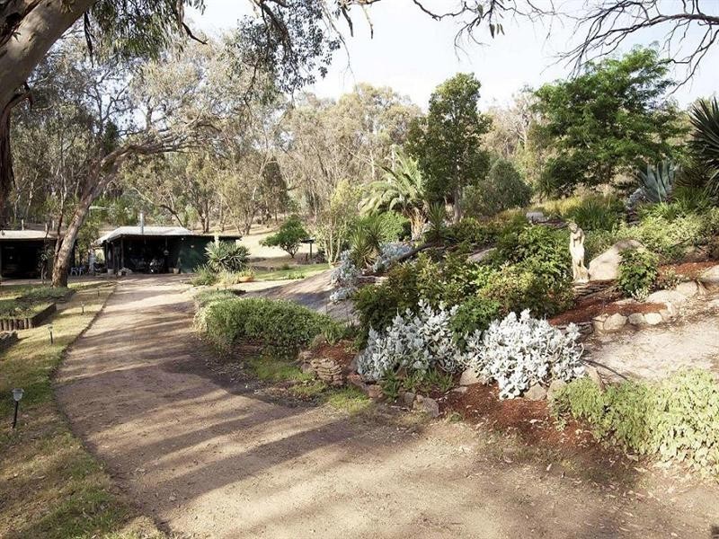 ‘Avelene” Yewrangara Road, Bigga NSW 2583