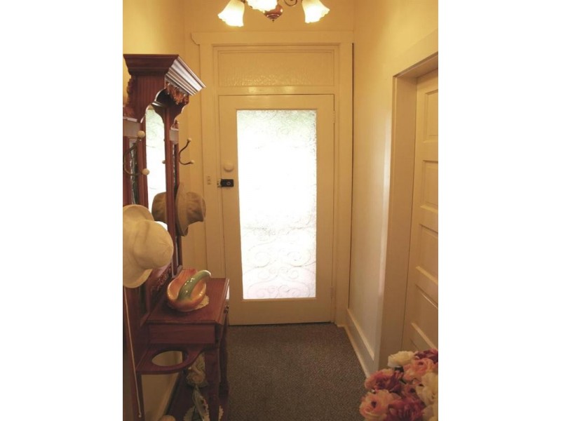 130 Lagoon Street, Goulburn NSW 2580