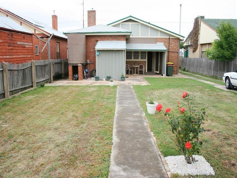 130 Lagoon Street, Goulburn NSW 2580
