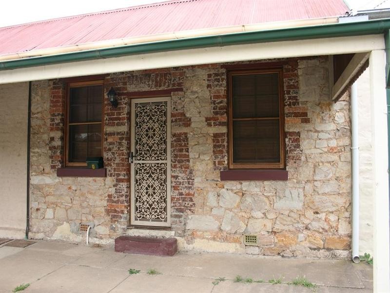 9 Addison Street, Goulburn NSW 2580