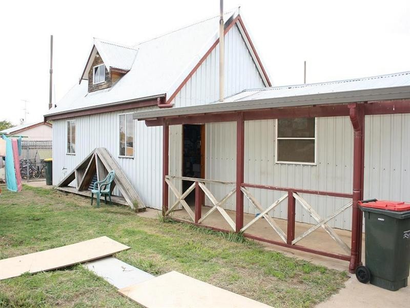 17 Princes Avenue, Goulburn NSW 2580