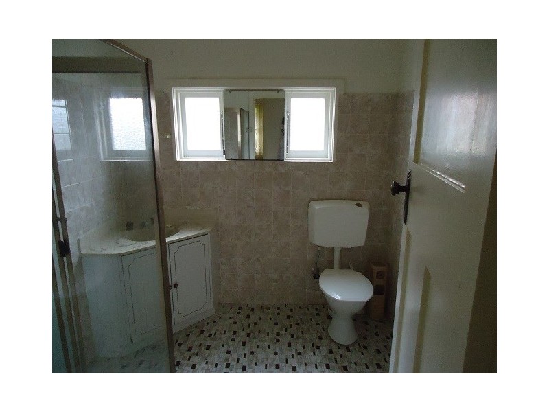 122 Addison Street, Goulburn NSW 2580