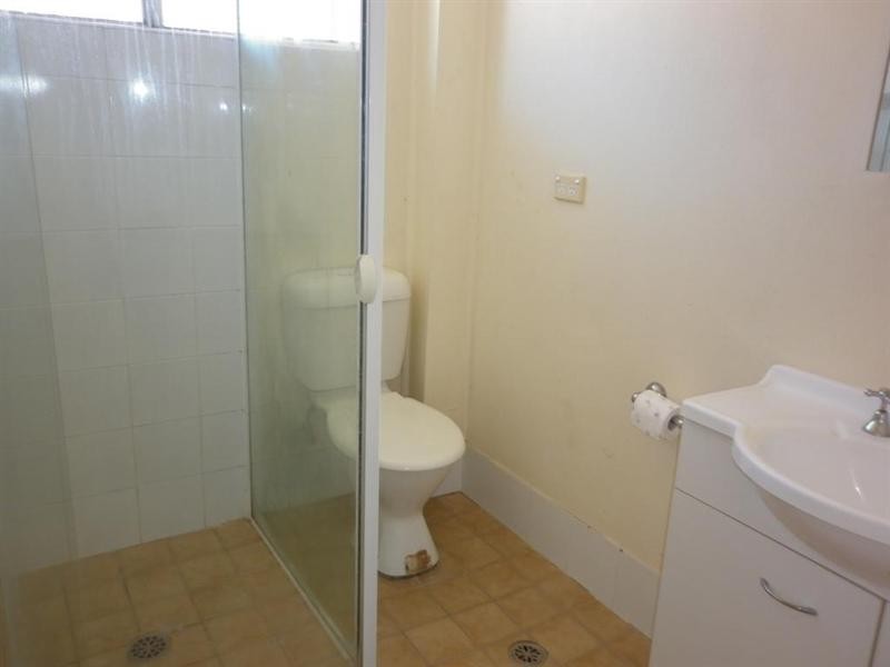 7/4 Albion Street, Goulburn NSW 2580