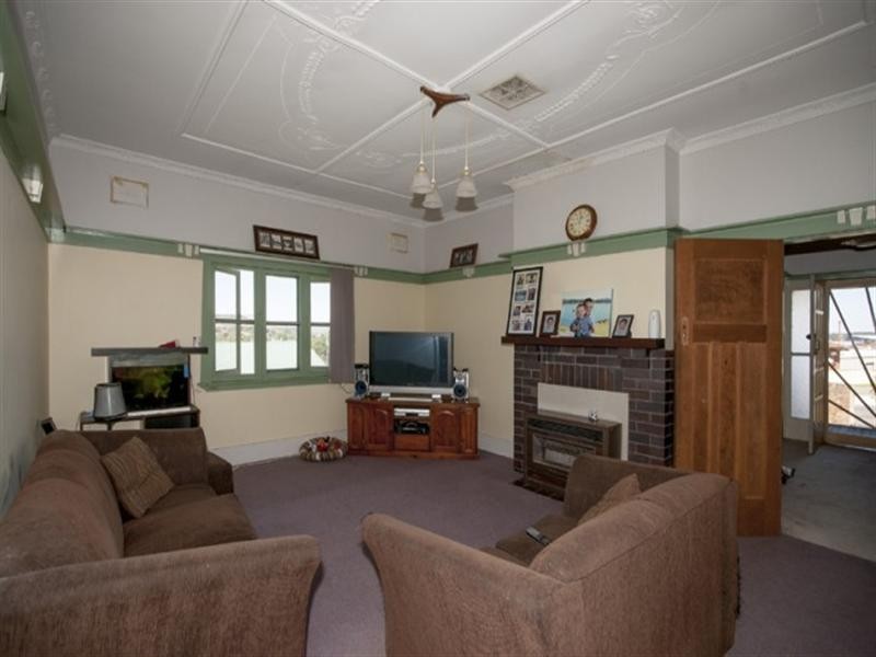 25 Ottiwell Street, Goulburn NSW 2580