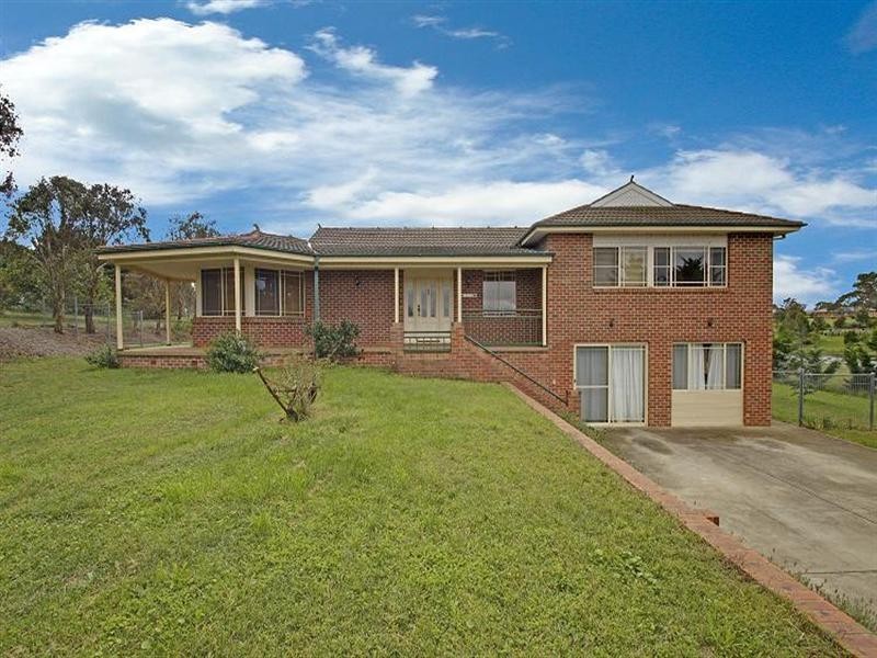 16 Run-O-Waters Drive, Goulburn NSW 2580