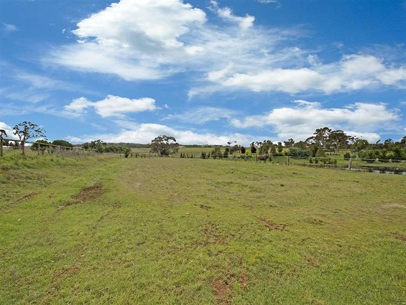 16 Run-O-Waters Drive, Goulburn NSW 2580