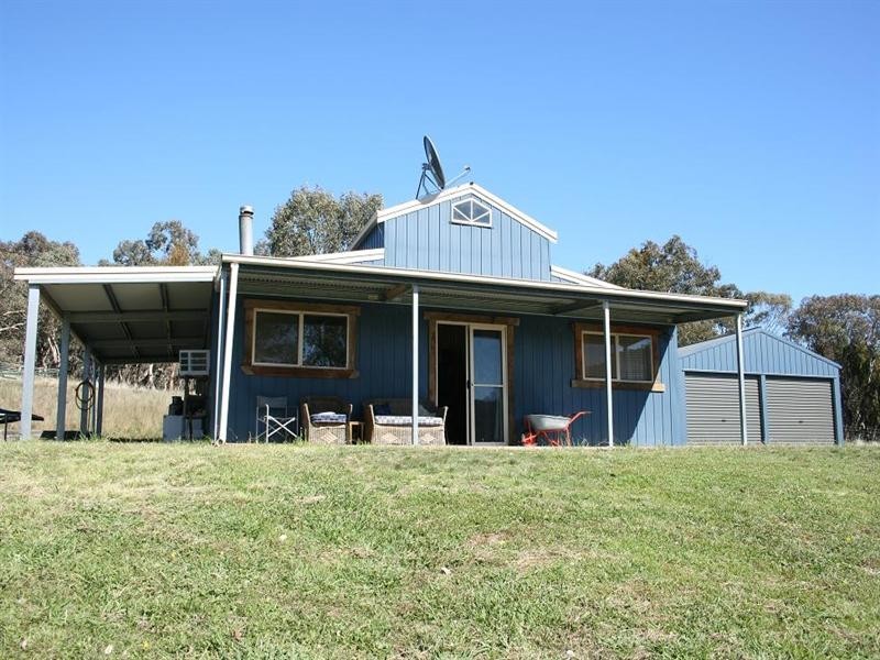 881 Mulgowrie Road, Crooked Corner NSW 2583