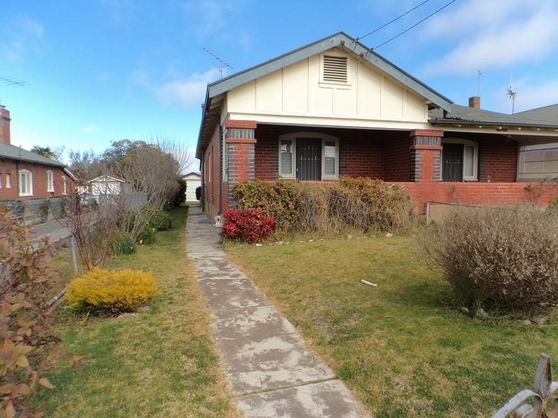 42 Combermere Street, Goulburn NSW 2580