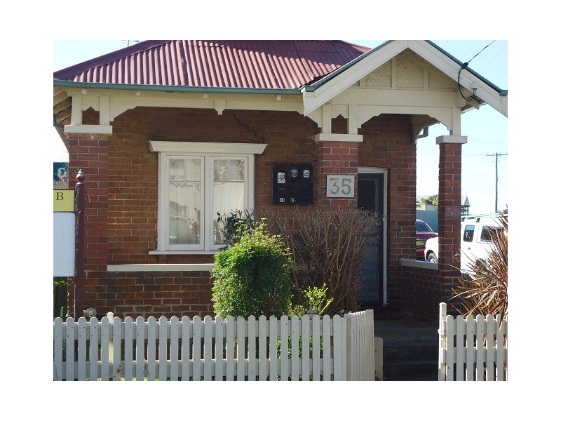 35 Bradley Street, Goulburn NSW 2580