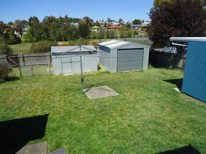 27 Kelso Street, Goulburn NSW 2580