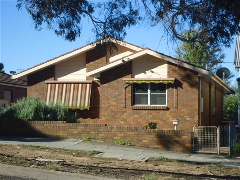 29 Addison Street, Goulburn NSW 2580