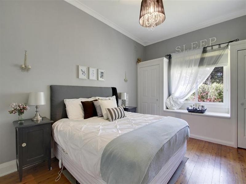 28 Wollondillly Avenue, Goulburn NSW 2580