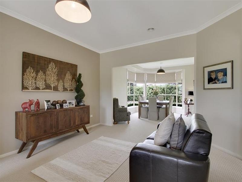 43 Bonnett Drive, Goulburn NSW 2580