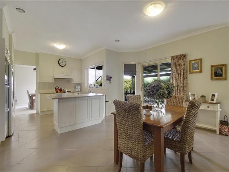 43 Bonnett Drive, Goulburn NSW 2580