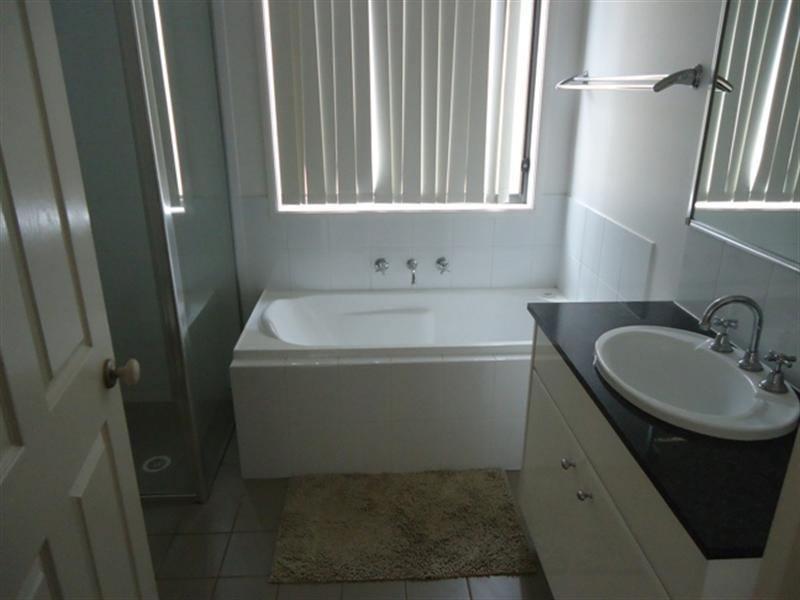 26 Melliodora Drive, Goulburn NSW 2580