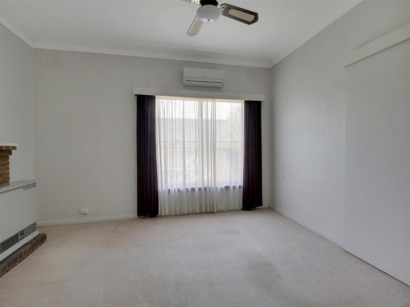 16 Wheatley Avenue, Goulburn NSW 2580