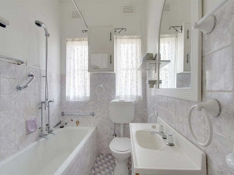 16 Wheatley Avenue, Goulburn NSW 2580