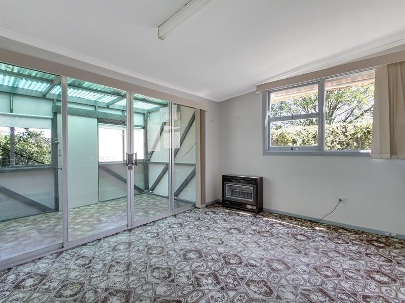 16 Wheatley Avenue, Goulburn NSW 2580