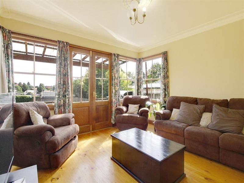 99 Clifford Street, Goulburn NSW 2580