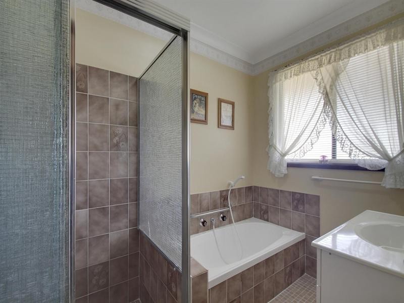 61 Taralga Road, Goulburn NSW 2580