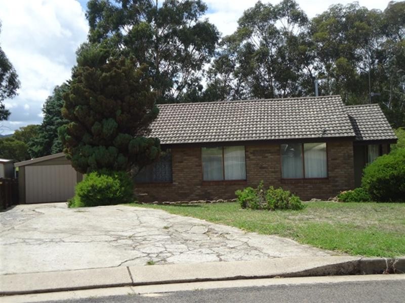 7 Grant Parade, Goulburn NSW 2580