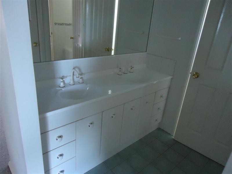 7 Amber Court, Goulburn NSW 2580