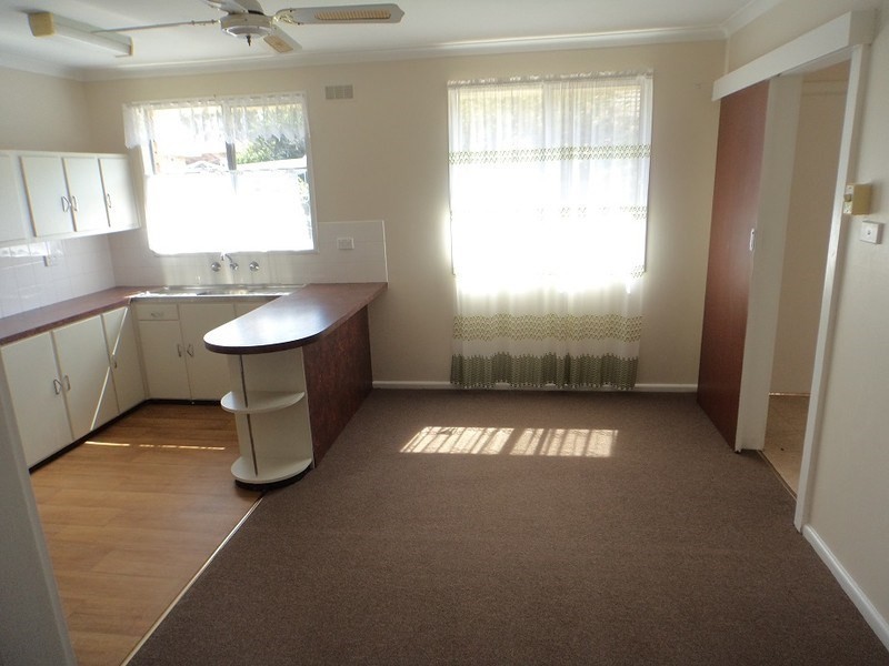 4 Ross Street, Goulburn NSW 2580