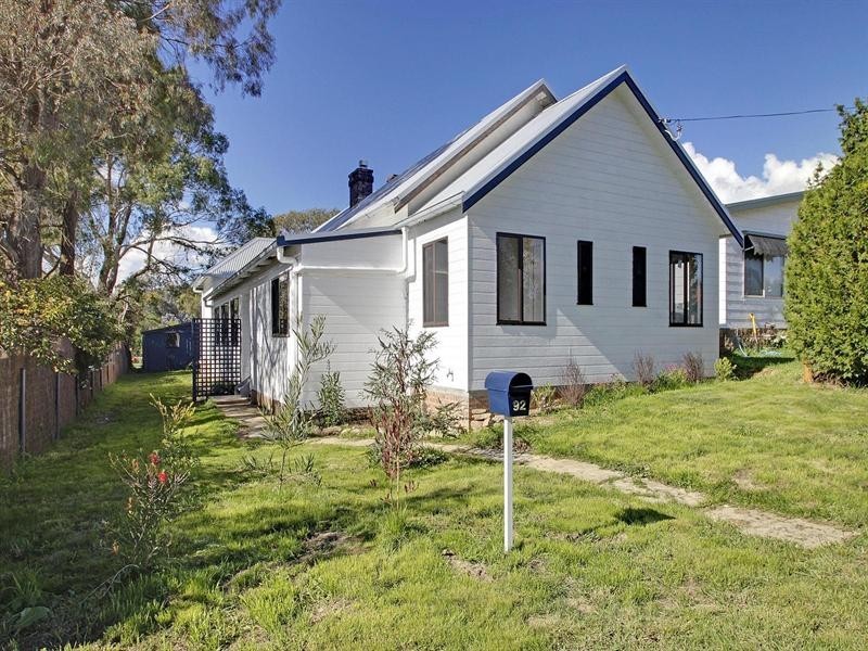 92 Wade Street, Crookwell NSW 2583