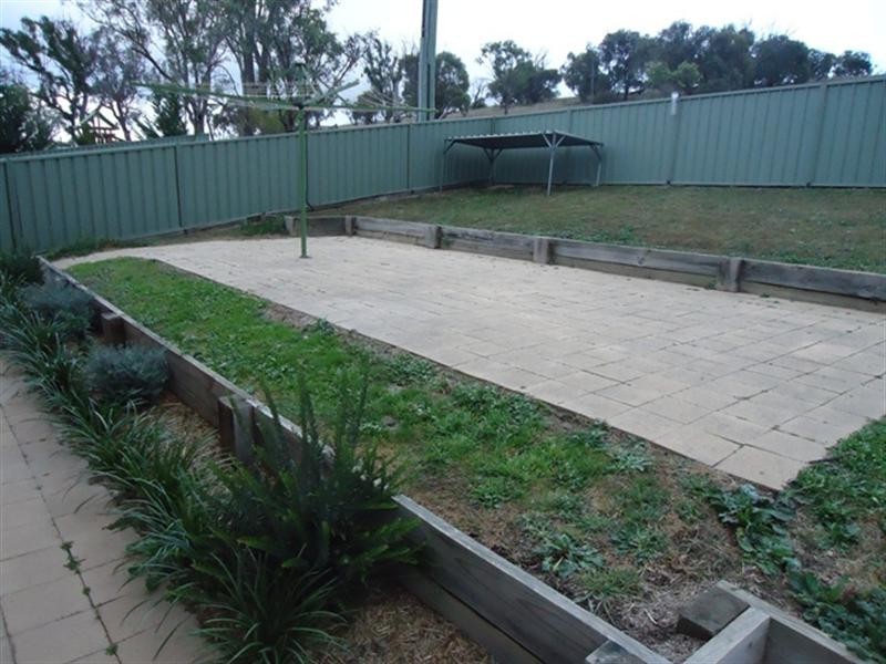 26 Ivy Lea Place, Goulburn NSW 2580