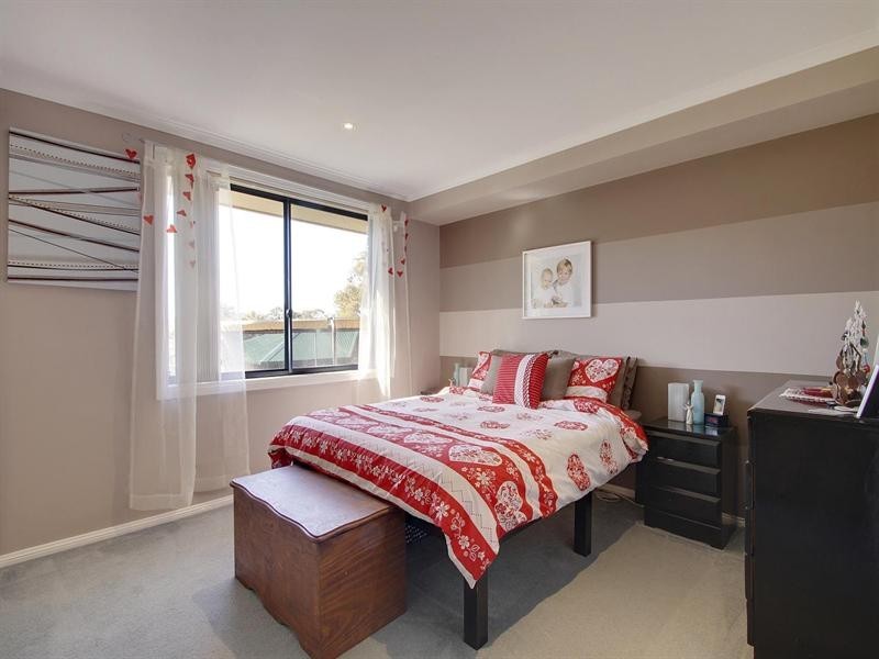 52 Ivy Lea Place, Goulburn NSW 2580