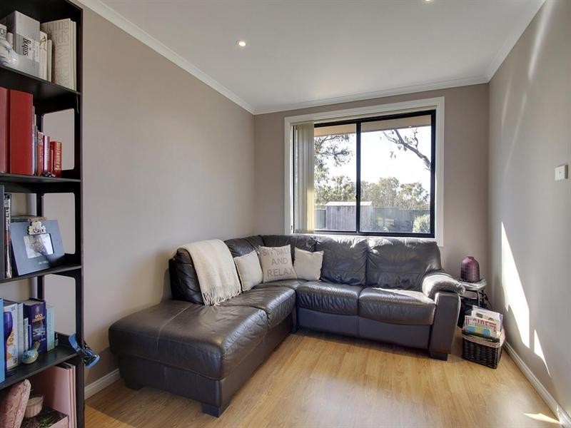 52 Ivy Lea Place, Goulburn NSW 2580