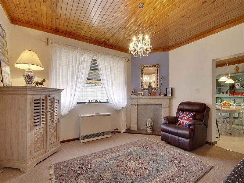 17 Hovell Street, Goulburn NSW 2580