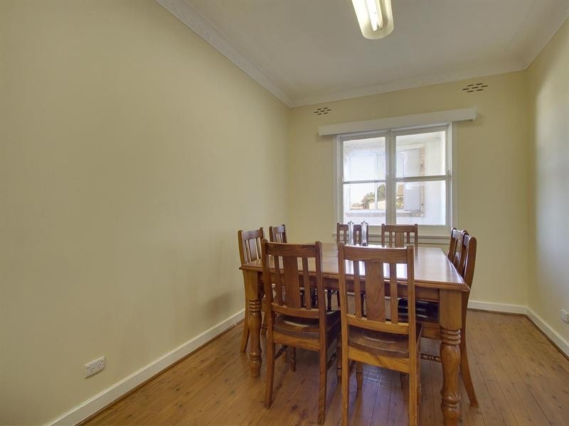 6 Elizabeth Street, Goulburn NSW 2580