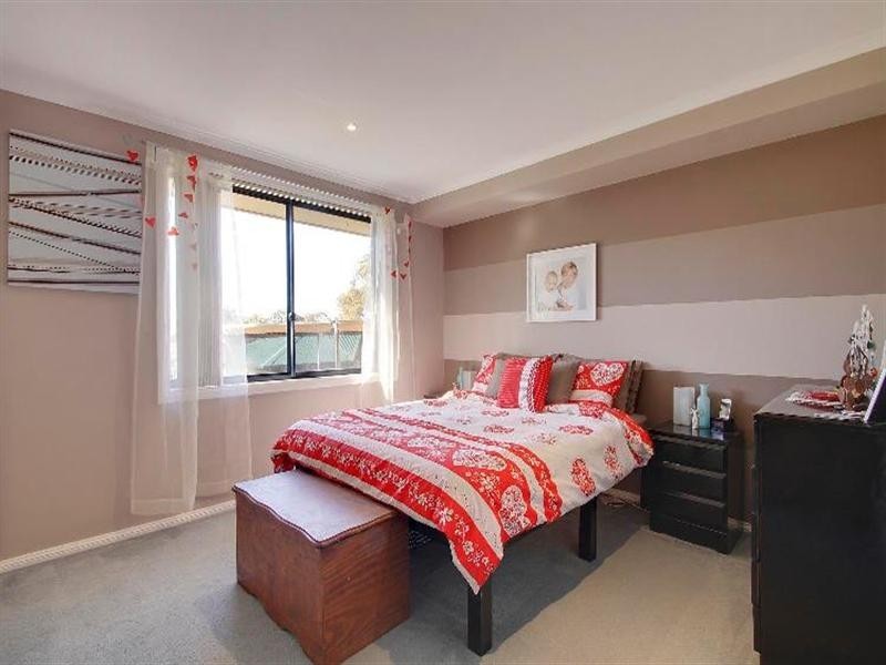 52 Ivy Lea Place, Goulburn NSW 2580