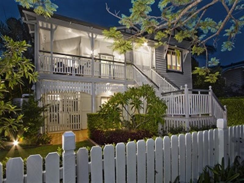 63 Verney Road West, Graceville QLD 4075