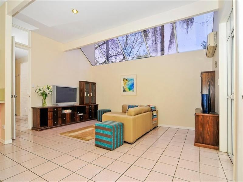 63 Sutton Street, Chelmer QLD 4068