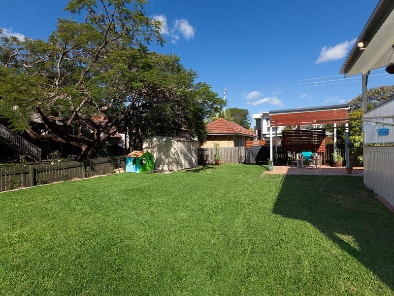 26 Coleman Street, Graceville QLD 4075