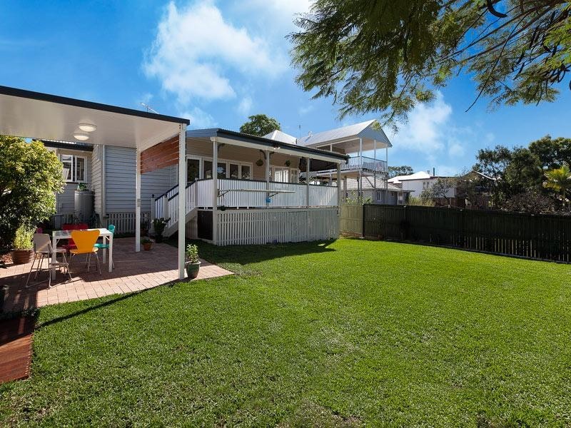 26 Coleman Street, Graceville QLD 4075