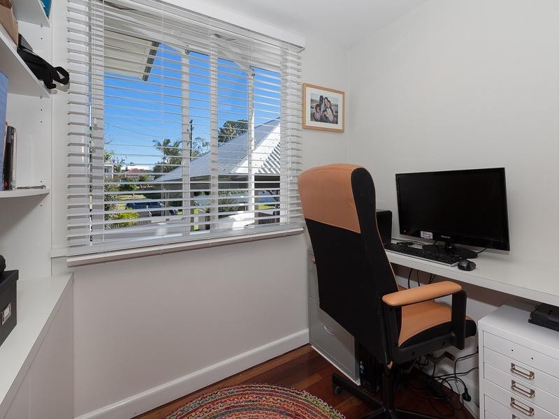 26 Coleman Street, Graceville QLD 4075